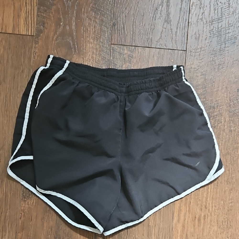 Nike DriFit Black Athletic Shorts GIRLS L